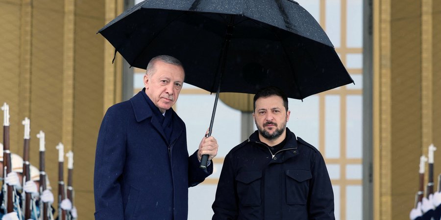 В&nbsp;начале российского вторжения Украина защищалась без помощи ни&nbsp;одной из&nbsp;стран мира&nbsp;&mdash; Зеленский