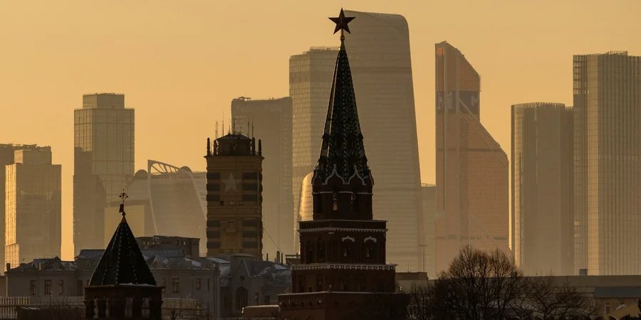 В ОП считают, что нужно максимально оттянуть момент снятия санкций с РФ (Фото: REUTERS/Maxim Shemetov)