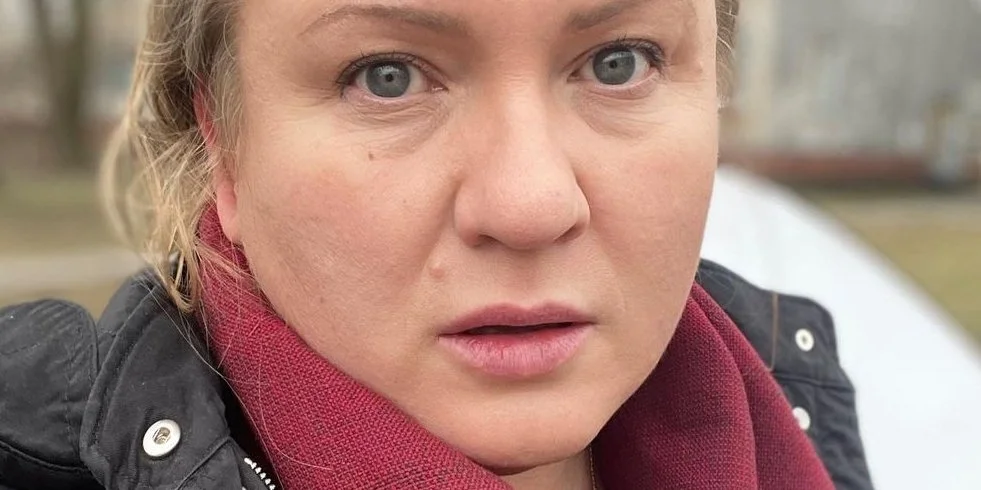 Холли Дэвидсонның жалаңаш суреттері Дагестандық жатақханадағы порно