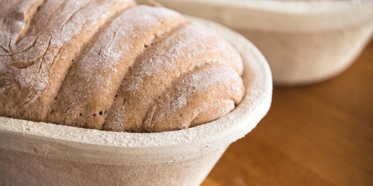 Медики рекомендуют есть цельнозерновые продукты (Фото: donauwood/pixabay)