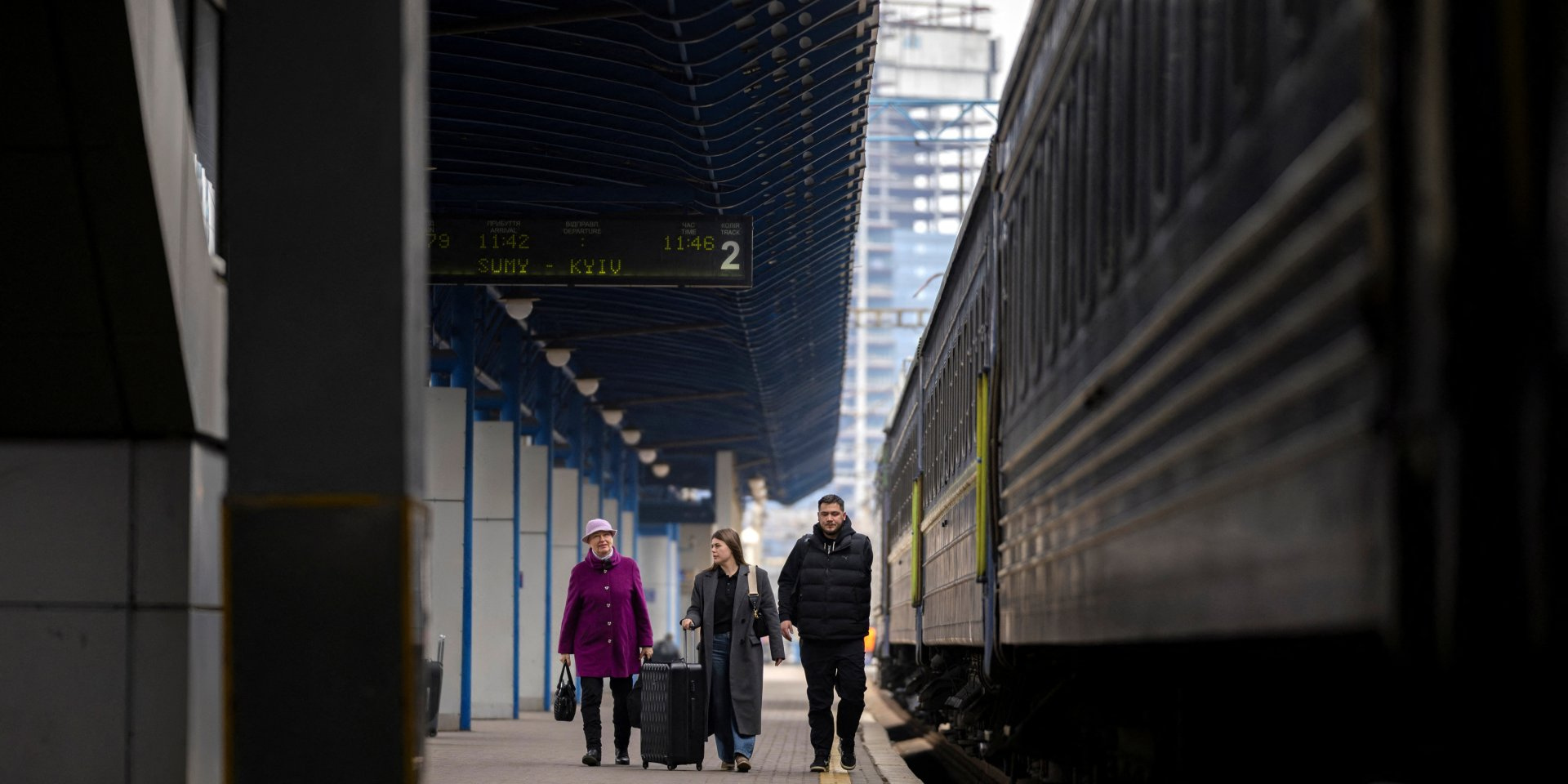 Ukrzaliznytsia resumes ticket sales through its website and app four days after a large-scale cyberattack (Photo: REUTERS/Thomas Peter)