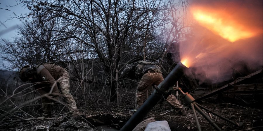 Около 900 авиабомб за&nbsp;месяц. Российские войска усиливают атаки на&nbsp;трех направлениях обороны в&nbsp;Донецкой области&nbsp;&mdash; ОТГ Луганск