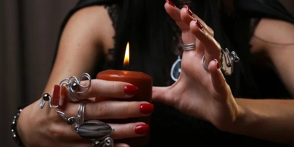 Вальпургиева ночь. Когда Вальпургиева ночь 2025, что делают в&nbsp;этот день и&nbsp;при чем тут воскресение