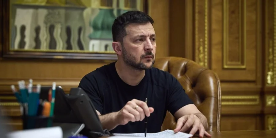 Зеленский подал в Раду законопроекты о продлении военного положения и мобилизации до 6 августа