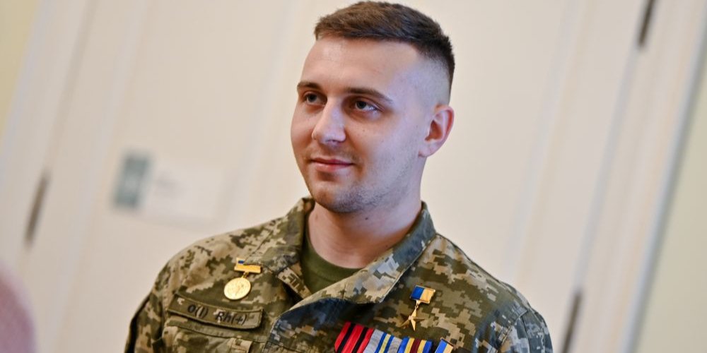 &laquo;Чуйка срабатывает&raquo;. Как быть боевым разведчиком в&nbsp;ТрО и&nbsp;получить Героя Украины в&nbsp;25 лет&nbsp;&mdash; разговор Мацарского с&nbsp;Жуковцом