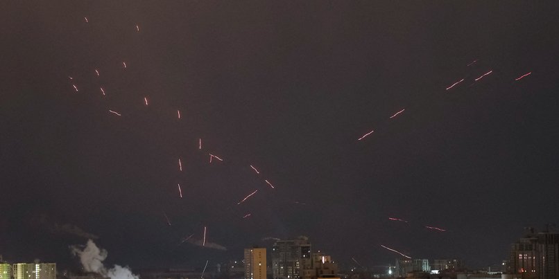 После т.н. &laquo;пасхального перемирия&raquo;. РФ&nbsp;атаковала шахедами и&nbsp;ракетами, взрывы слышали в&nbsp;Николаеве, Херсоне, Черкассах, на&nbsp;Киевщине работала ППО