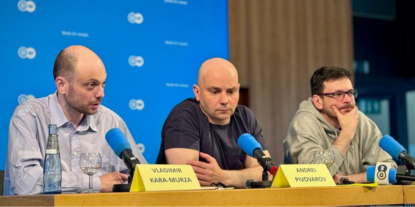 Vladimir Kara-Murza, Andrei Pivovarov and Ilya Yashin. (Photo: Kateryna Shenheliia)