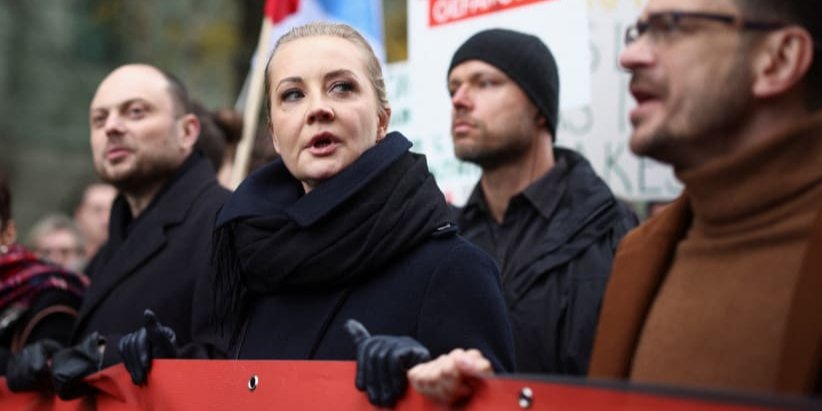 Yulia Navalnaya, the widow of late Russian opposition leader Alexei Navalny, and Russian dissidents Vladimir Kara-Murza and Ilya Yashin attend a 