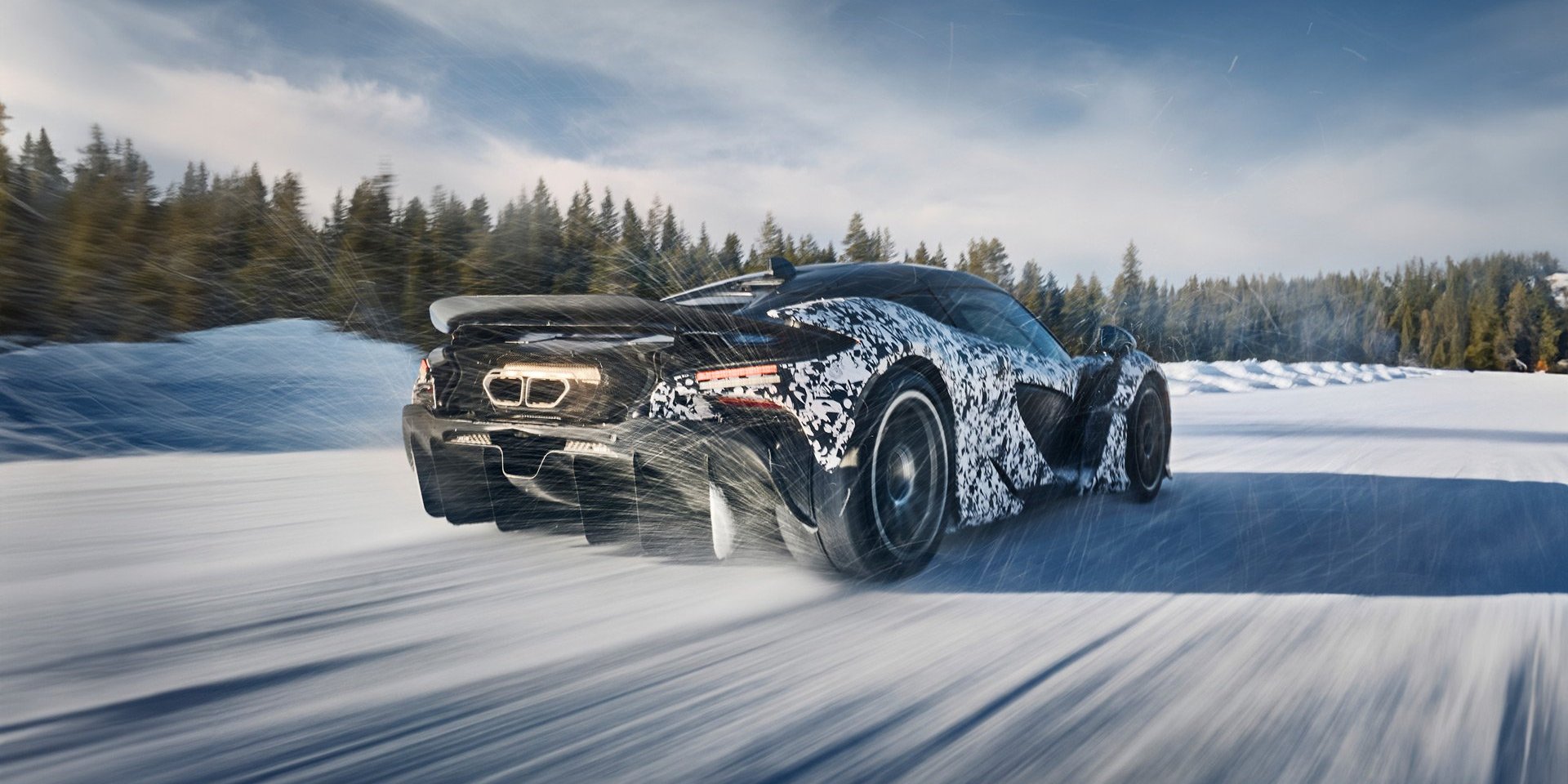 McLaren W1 протестували в Арктиці (Фото: McLaren)