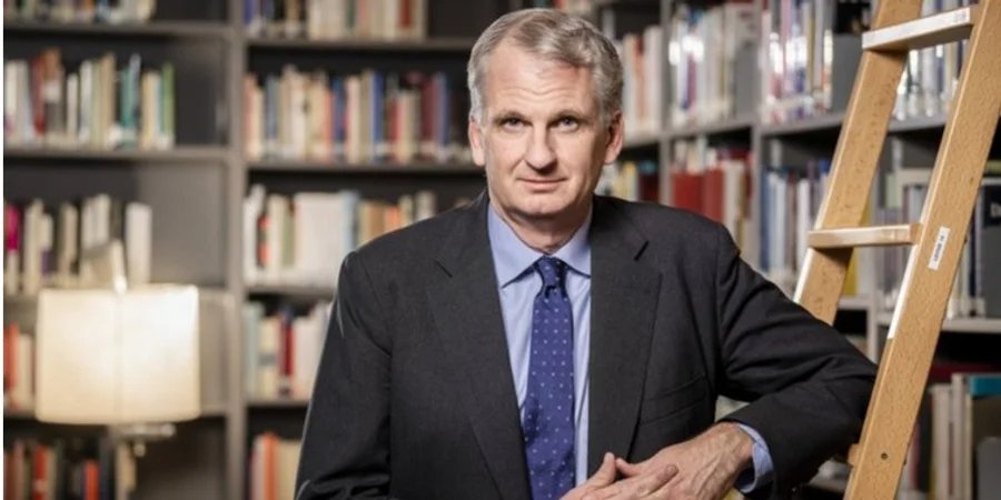 &laquo;Несмотря на&nbsp;попытки Кремля переписать историю&raquo;. Путин хочет от&nbsp;Украины того&nbsp;же, чего в&nbsp;свое время хотел Гитлер&nbsp;&mdash; Тимоти Снайдер