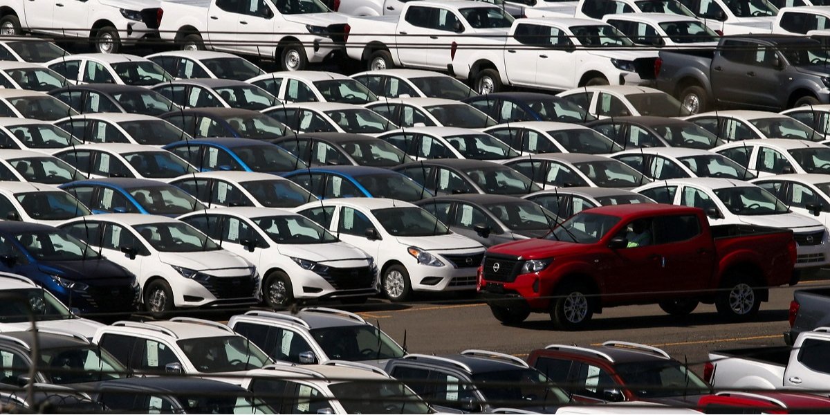 Автомобили, припаркованные на заводе Nissan CIVAC в Хьютепеке, штат Морелос, Мексика (Фото: REUTERS/Margarita Perez Retana/File Photo)