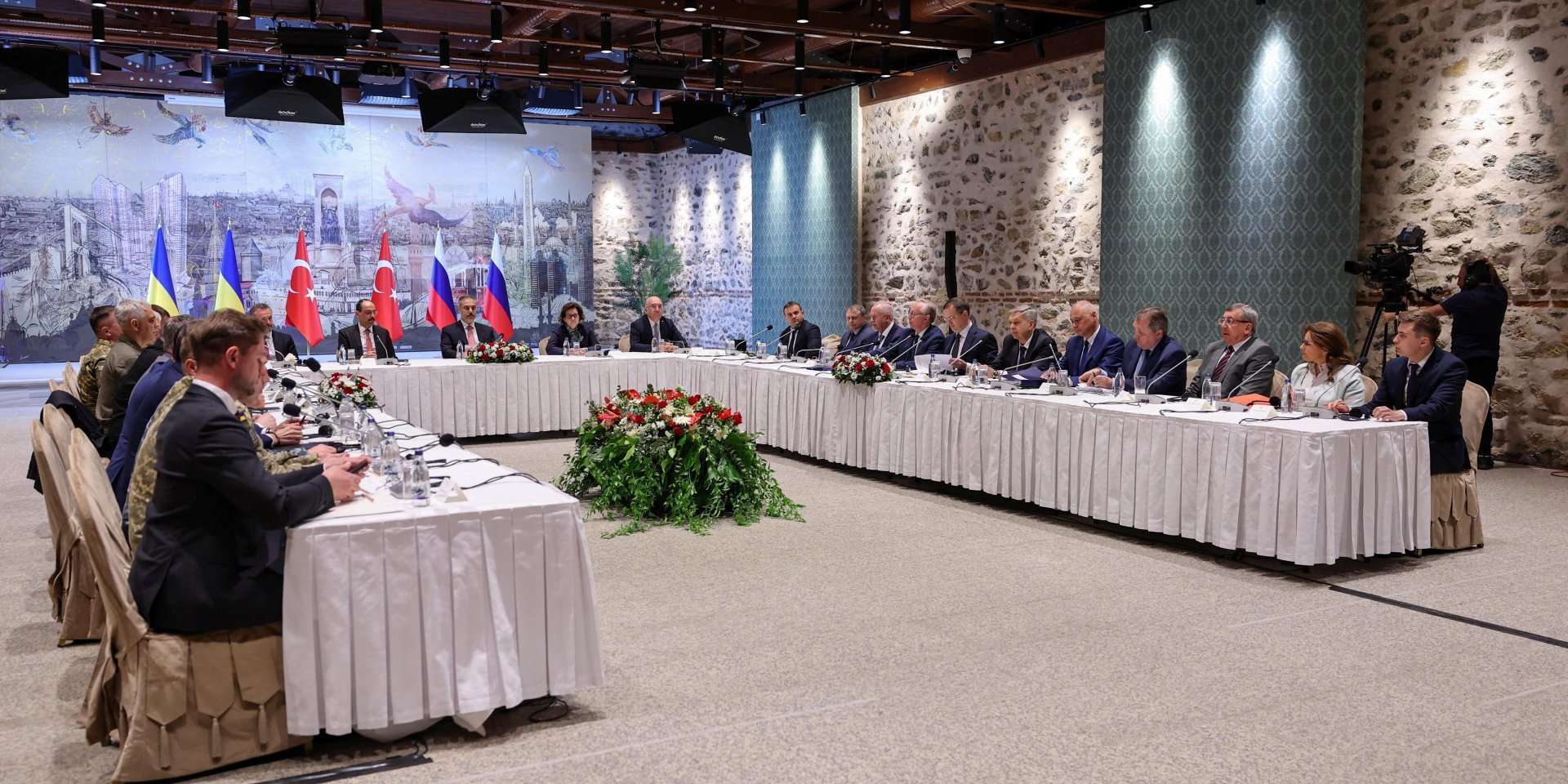 Talks between Ukraine and Russia mediated by Türkiye in Istanbul on May 16, 2025 (Photo: Arda Kucukkaya/Turkish Foreign Ministry/Handout via REUTERS)