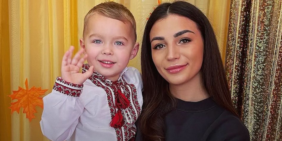 Мама закрила сина своїм тілом під час атаки (Фото: Instagram annet_yefimenko_ph)