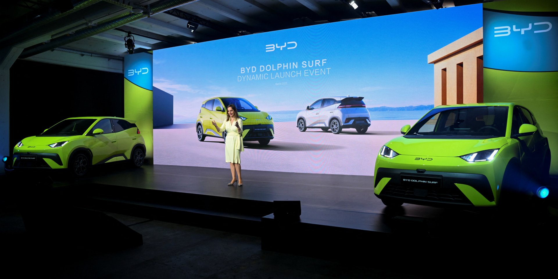 BYD впервые опережает Tesla в Европе (Фото: REUTERS/Annegret Hilse)