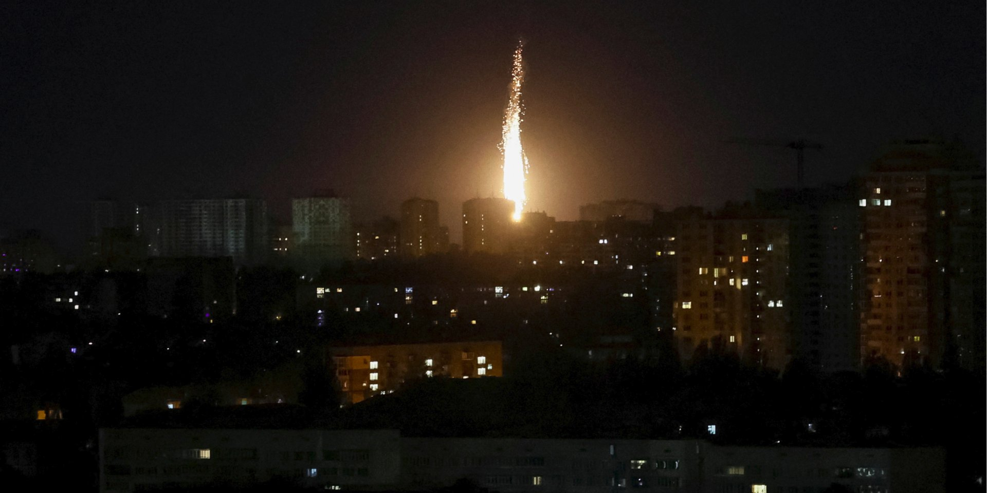Explosion of a Russian Shahed drone in the sky over Kyiv, May 24, 2025 (Photo: REUTERS/Gleb Garanich)