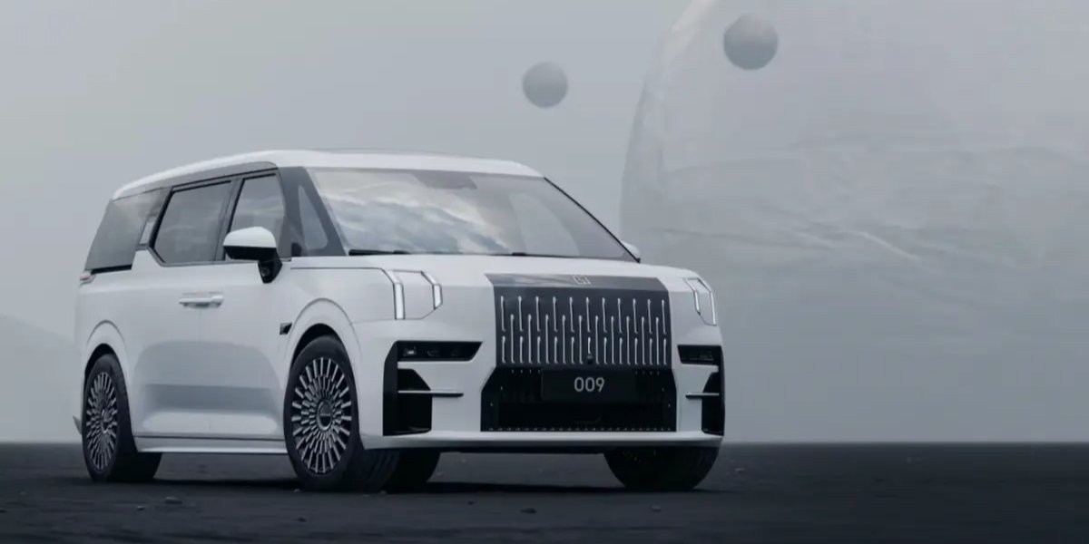 Новинка надійде на китайський ринок у третьому кварталі 2025 року. (Фото: Zeekr 009)