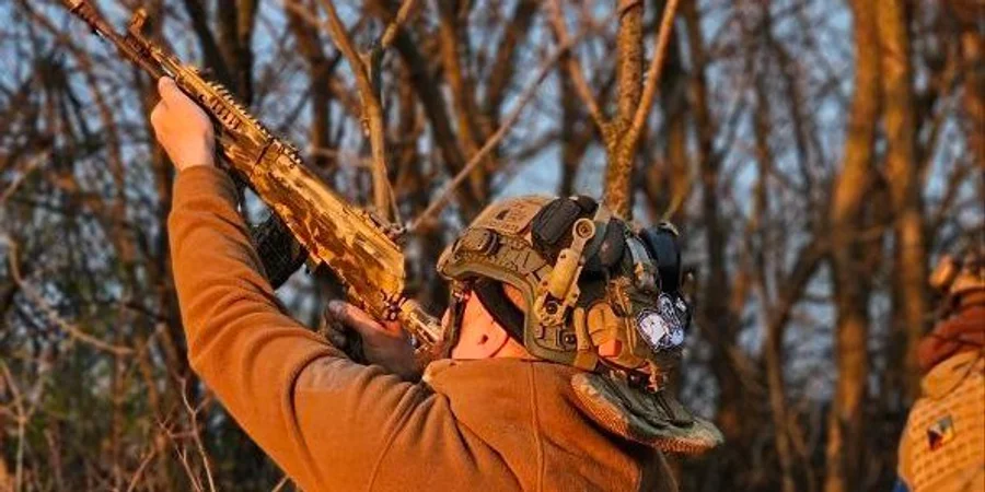 «Проще, чем кажется». Военные рассказали о слабом месте FPV-дронов на оптоволокне и показали, как их сбивают — видео