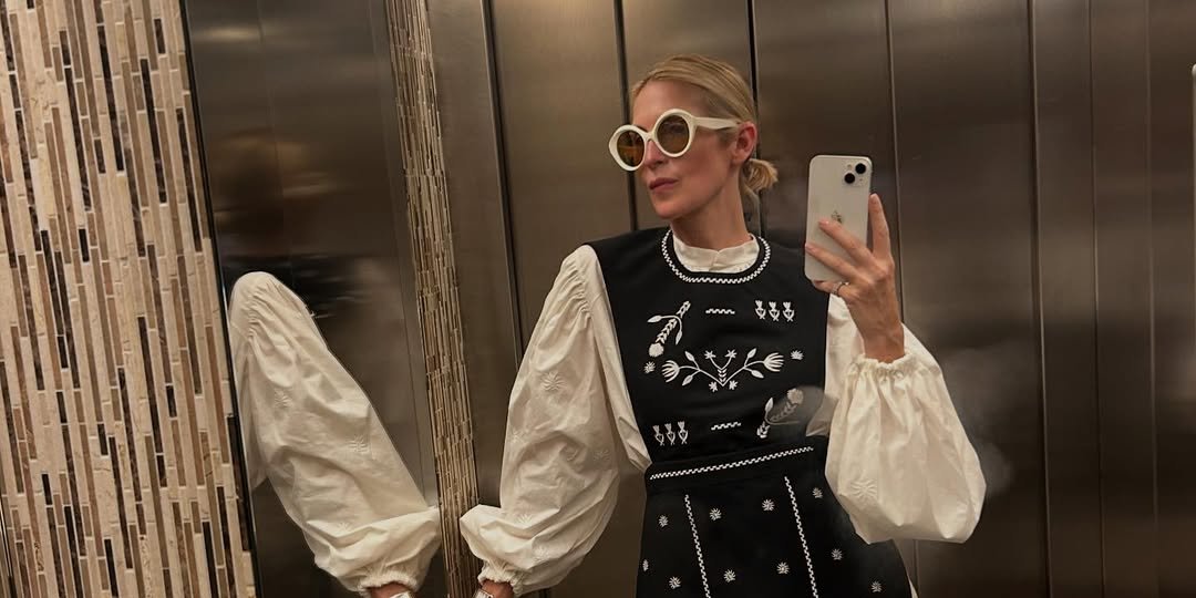 Келлі Разерфорд позує у вбранні від Gunia Project (Фото: kellyrutherford/Instagram)