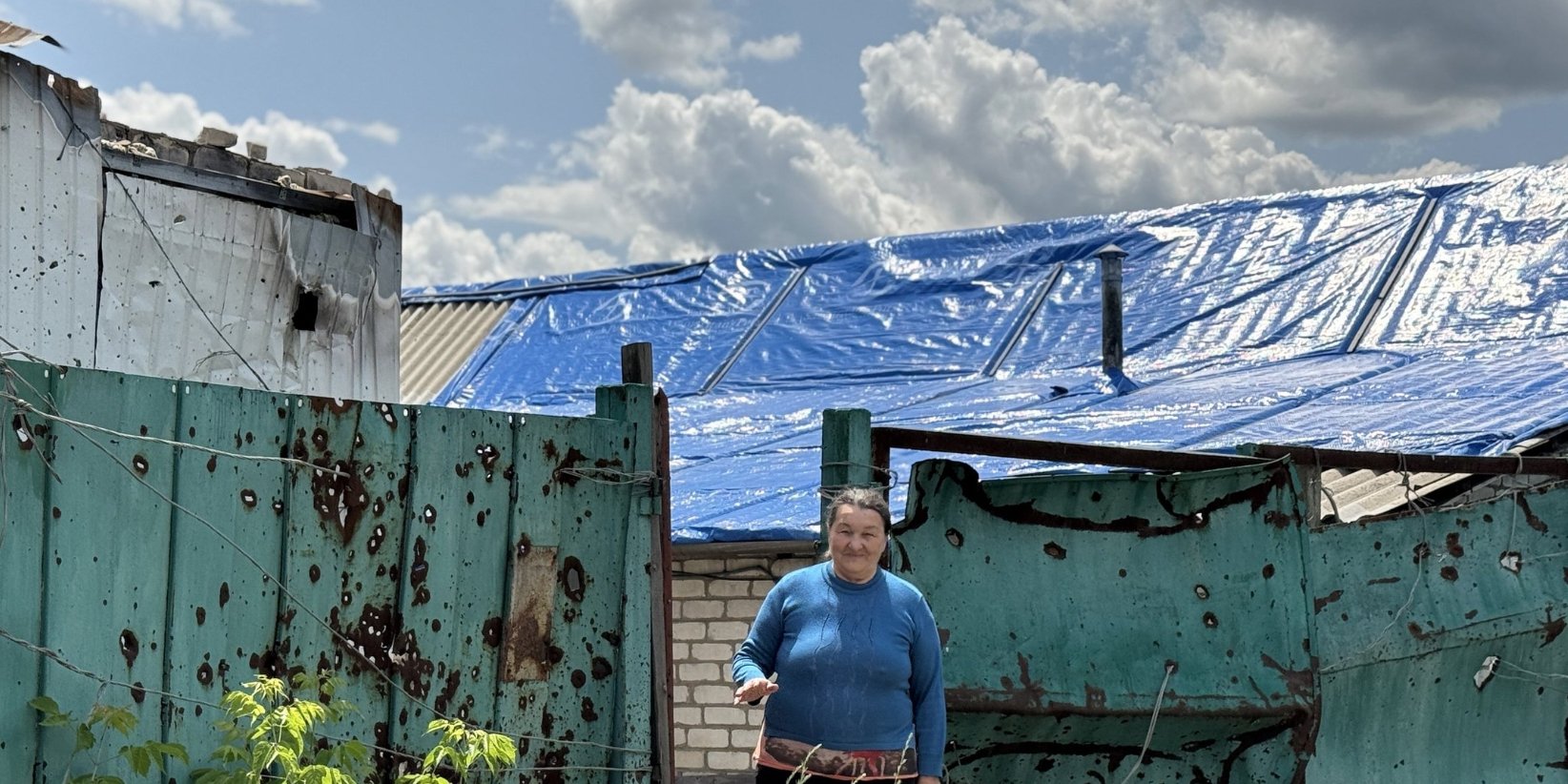 Валентина мріє випустити ще дві книги з віршами для дітей (Фото: Суспільне Донбас/Юлія Підгола)