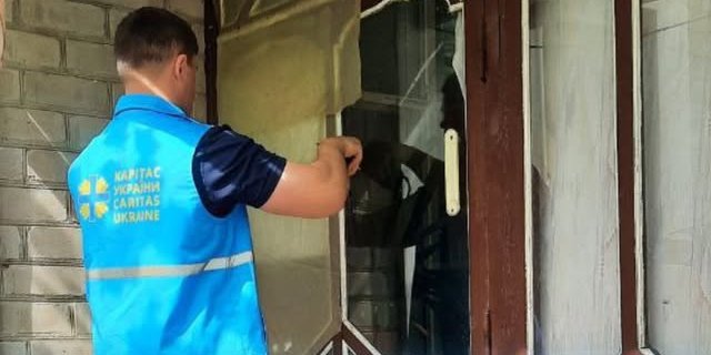Украинцы смогут получать денежную помощь в течение шести месяцев от Каритас (Фото: Каритас Запорожье)
