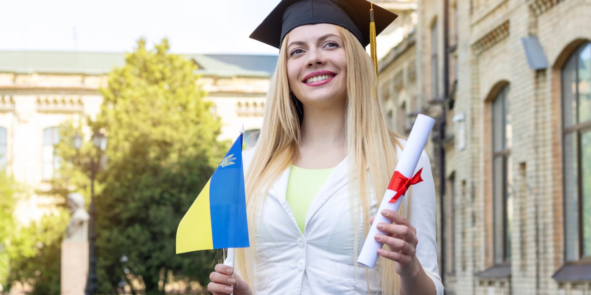 Українська студентка (Фото: A-StockStudio/depositphotos)