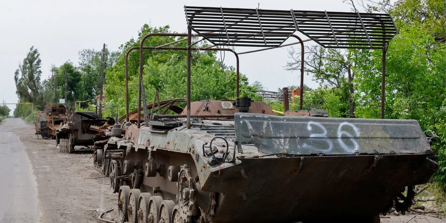 Потери российской армии на войне против Украины выросли на 1040 оккупантов, два танка и 222 БпЛА