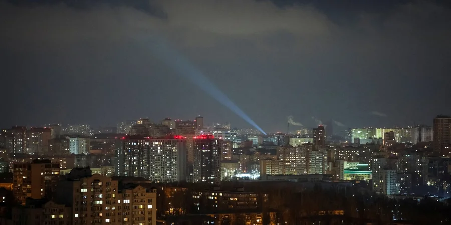 В Полтаве прогремел взрыв на фоне угрозы баллистики, Россия атакует шахедами и КАБами — онлайн