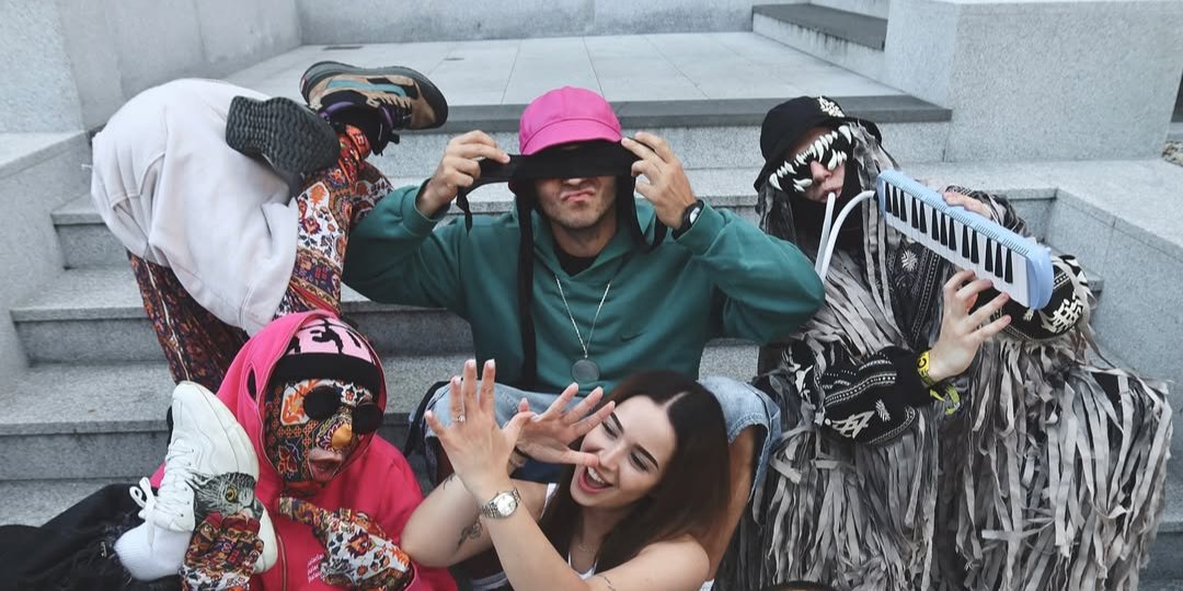 Kalush Orchestra и Симбочка (Фото: instagram.com/simbochkka)