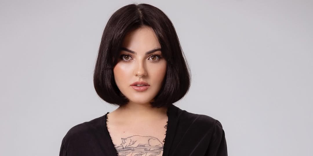 Аліна Михайлова розкритикувала Раміну Ексхазай за нібито рекламу скандального кінологічного центру (Фото: alishamisha/Instagram)