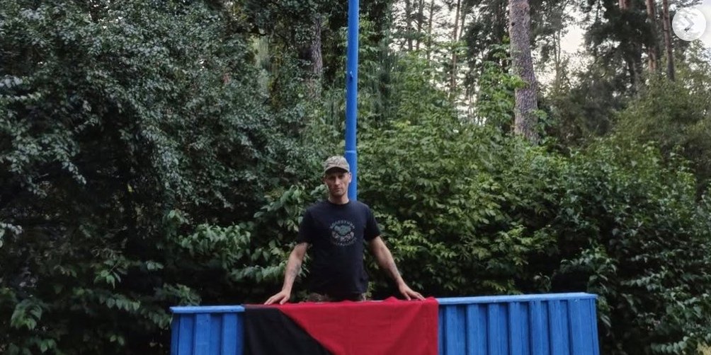 Называл себя анархистом. На&nbsp;фронте погиб украинский художник и&nbsp;военный Давид Чичкан