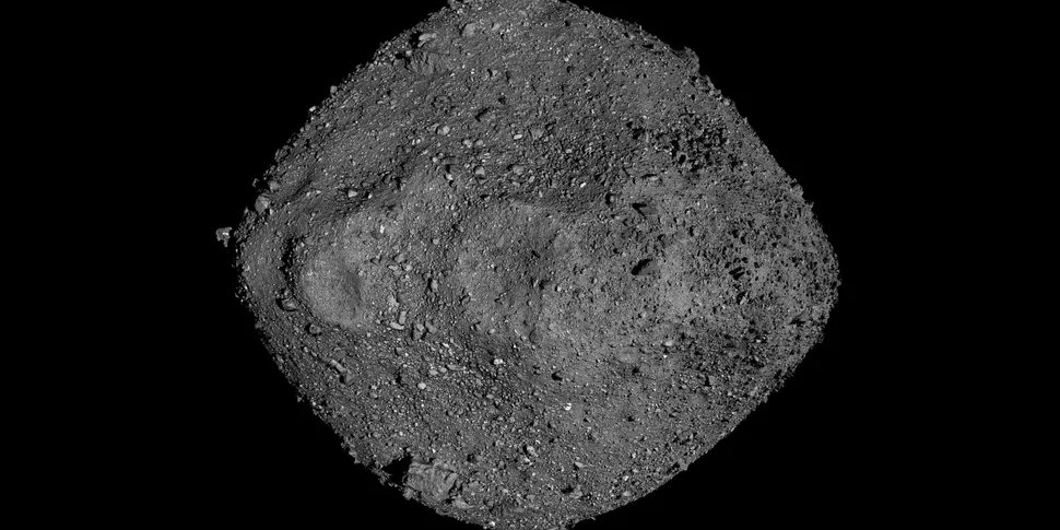 Изображение астероида Бенну, полученное миссией OSIRIS-REx (Фото: НАСА/Годдард/Университет Аризоны)