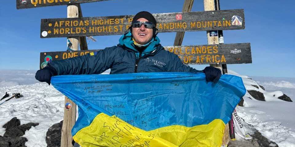 Олександр Педан піднялся на Кіліманджаро разом із ветеранами (Фото: Фото надані піар-службою Олександра Педана)