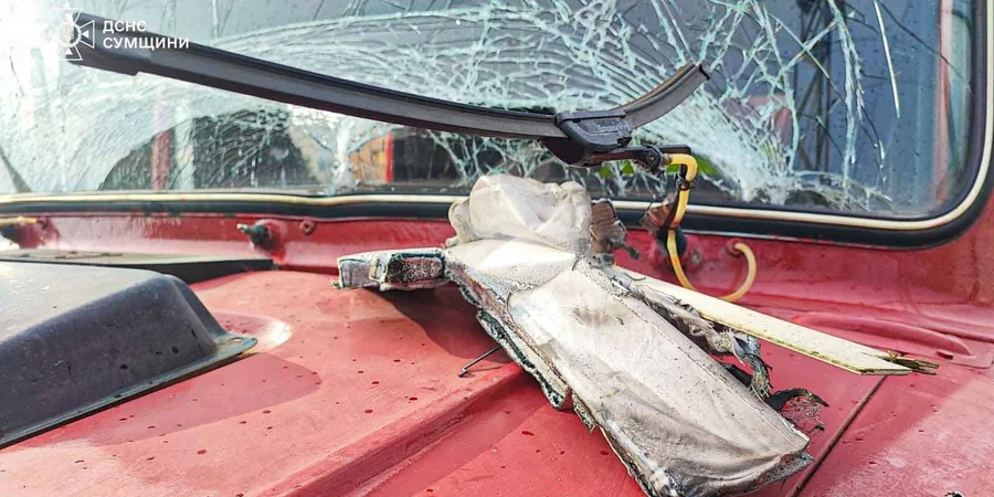 В Сумской области в результате российских обстрелов пострадали спасатели и полицейские