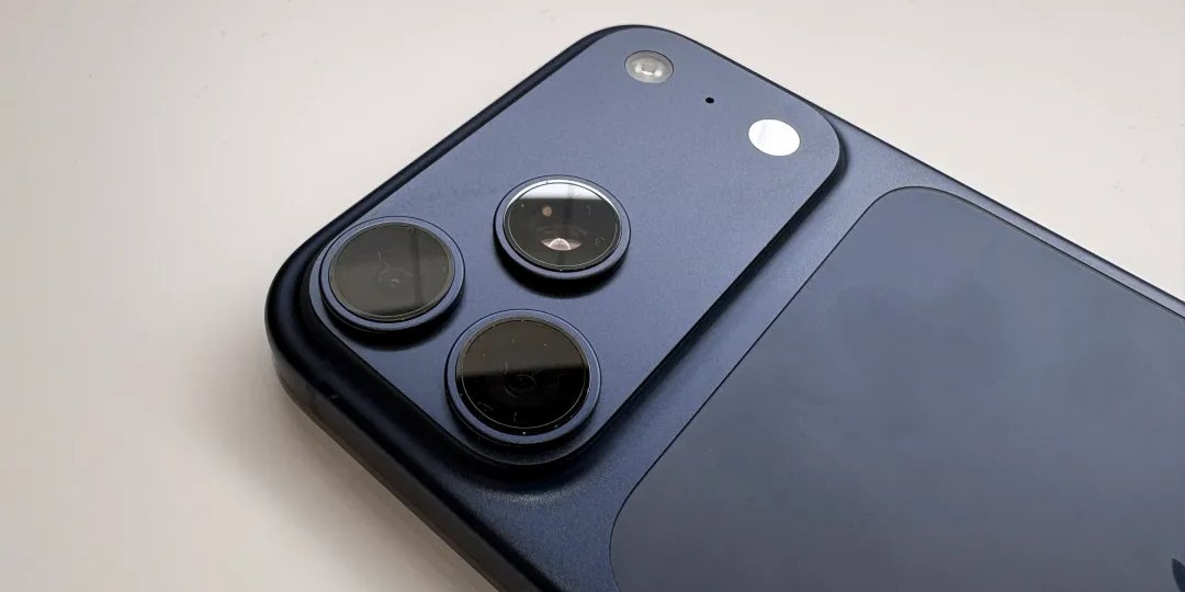 iPhone 17 (Фото: theverge.com)