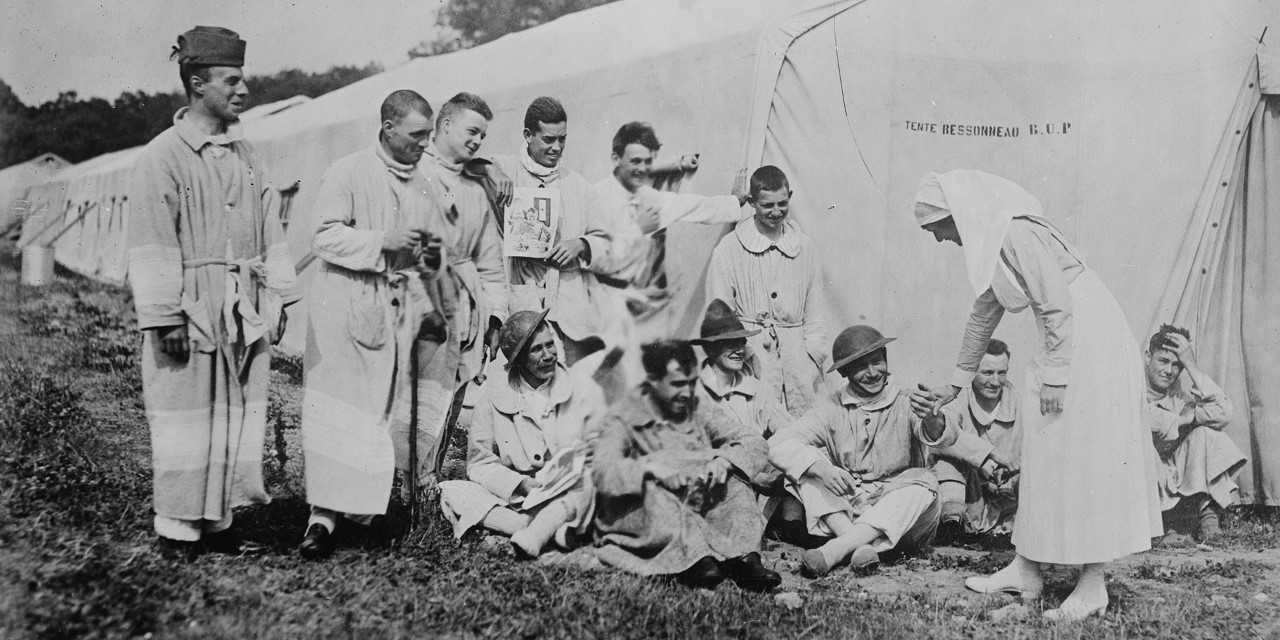 Американский полевой госпиталь в Отее близ Парижа, примерно 1915 год (Фото: Heritage Art / Heritage Images via Getty Images)