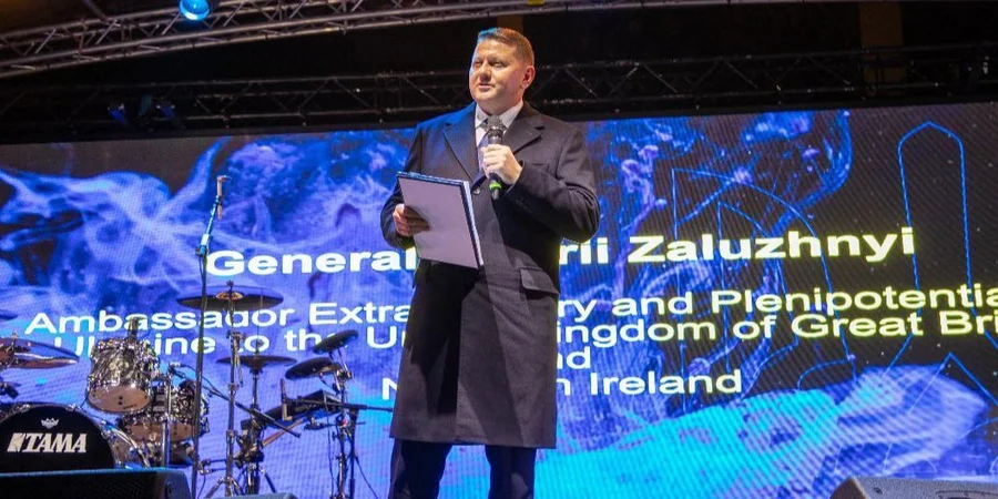 «Провал планов наступления до сих пор болит». В новой программной статье о войне Залужный предупредил, что РФ выходит из тупика — главное