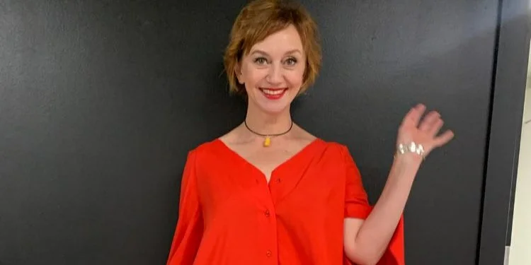 боулингке отырды