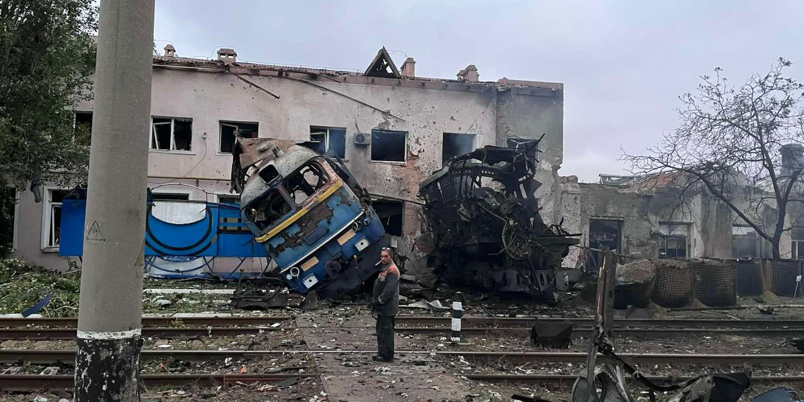 The aftermath of Russian Shahed drones attack on railway infrastructure, Oct. 2, 2025 (Photo: Oleksii Kuleba / Telegram)
