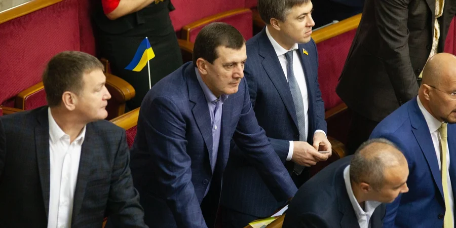 Закарпатский город отсудил у жены нардепа 430 тыс. грн — СМИ