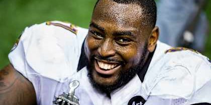 Артур Джонс умер в 39 лет (Фото: baltimoreravens.com)