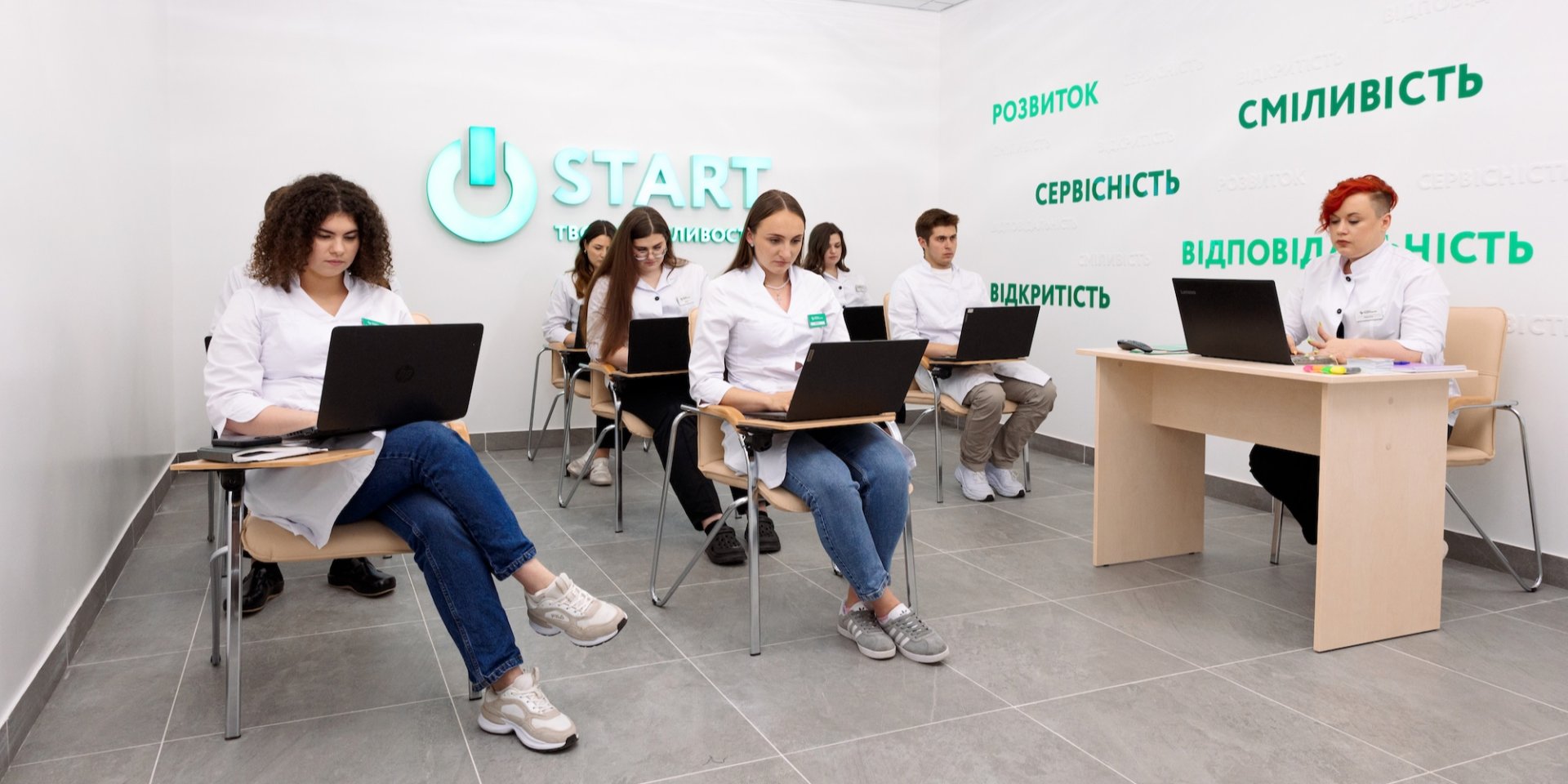 Новости компаний: Кадровый вызов: как аптечный ритейл превращает кризис в&nbsp;возможность