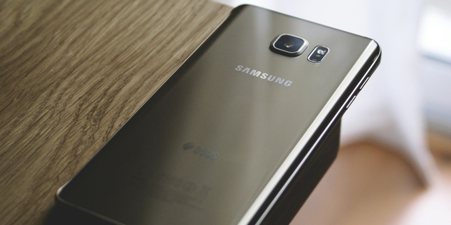 Samsung (Фото: pexels.com)