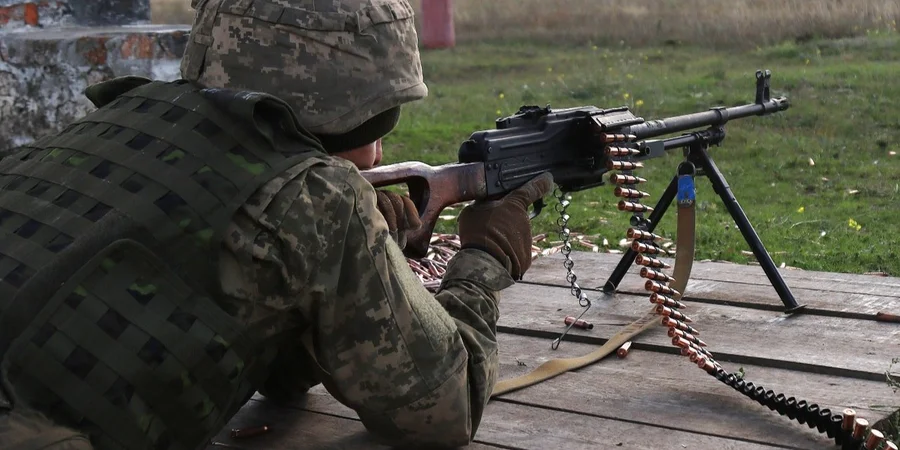 Оккупанты из РФ заняли выступ в районе Мирного, Комара и Перебудовы в Донецькой области — Deep State