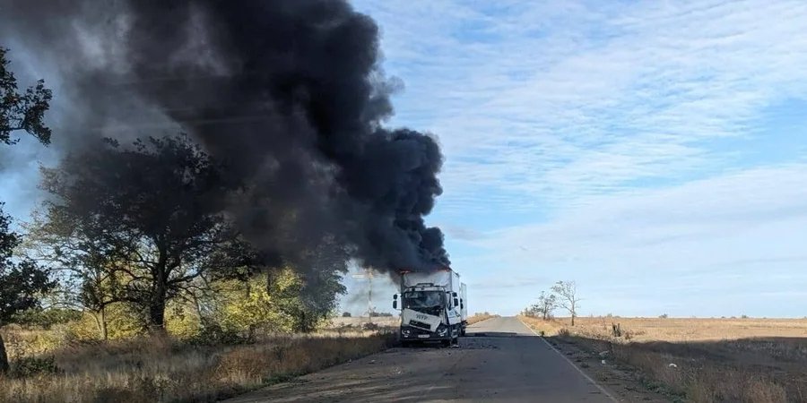 Two UN trucks burned down as a result of a Russian attack, October 14, 2025 (Photo: World Health Organization Ukraine / Facebook)
