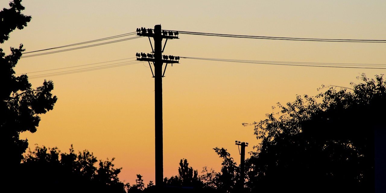 Войска&nbsp;РФ ночью попали в&nbsp;энергетический объект в&nbsp;Черниговской области, без света 17 тысяч потребителей