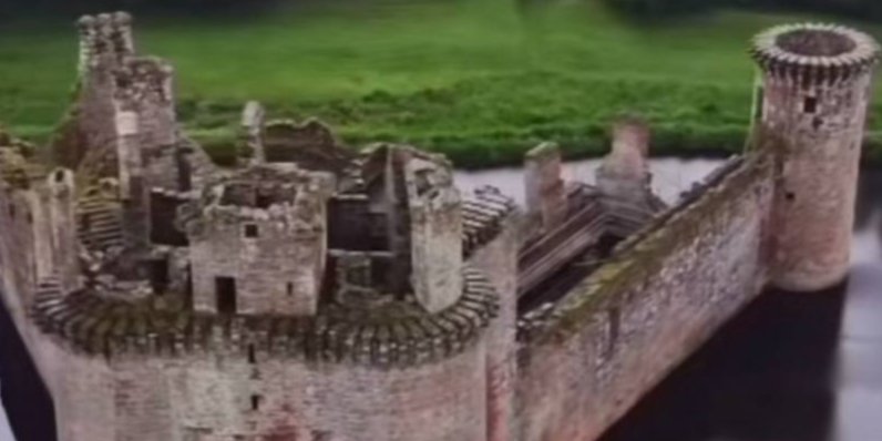 Шотландский замок сдадут тому, кто будет ухаживать за лебедями на их территории (Фото: nunchakusdragon/TikTok/скриншот)