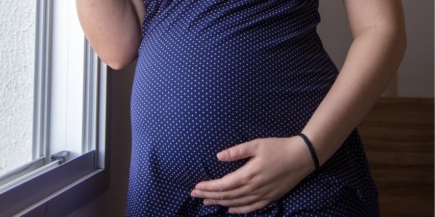 Женщина забеременела в тюрьме от мужчины, который был в другой камере (Фото: canidiamesa/Pixabay)