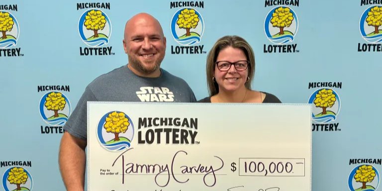 Чат GPT помог женщине выиграть 100 тысяч долларов в лотерее (Фото: Michigan Lottery)