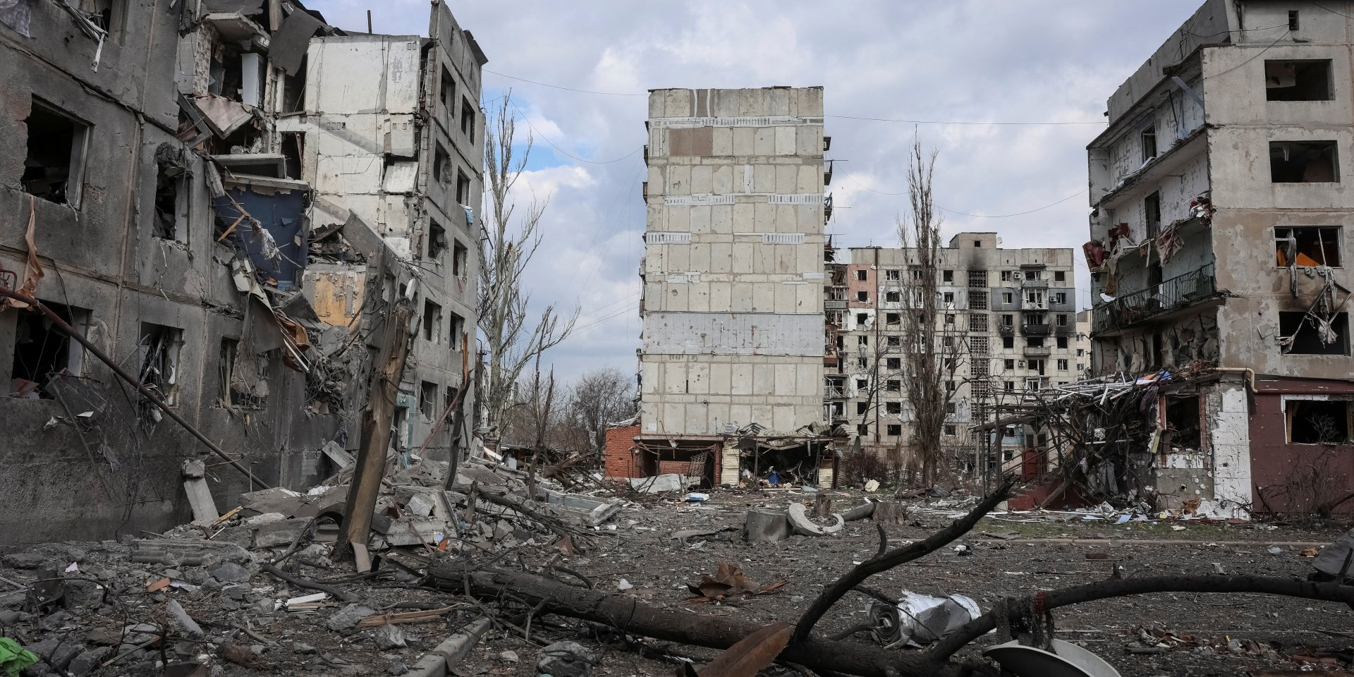 Destroyed streets of Pokrovsk (Photo: REUTERS/Anatolii Stepanov)