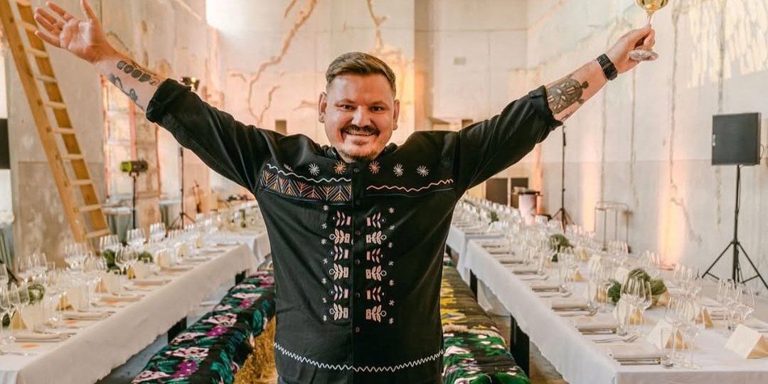 Алекс Купер повідомив про зміну назви свого найбільшого закладу (Фото: instagram/alexcooperua)